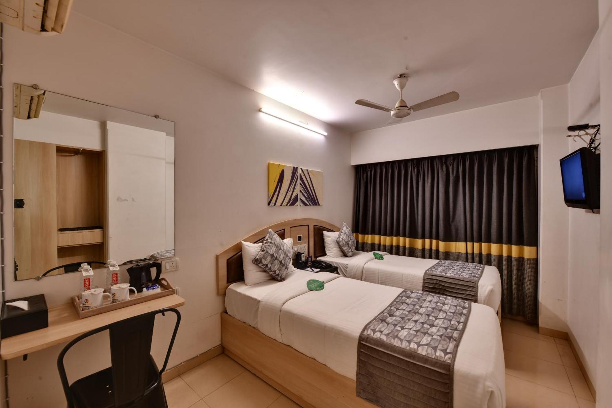 Click Hotels Andheri Midc Mumbai Exterior foto